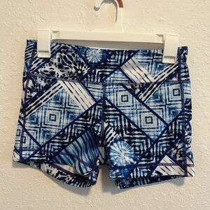 Athleta Shorty Bike/Running Shorts, Tie-Dye Blue & White, Size Small